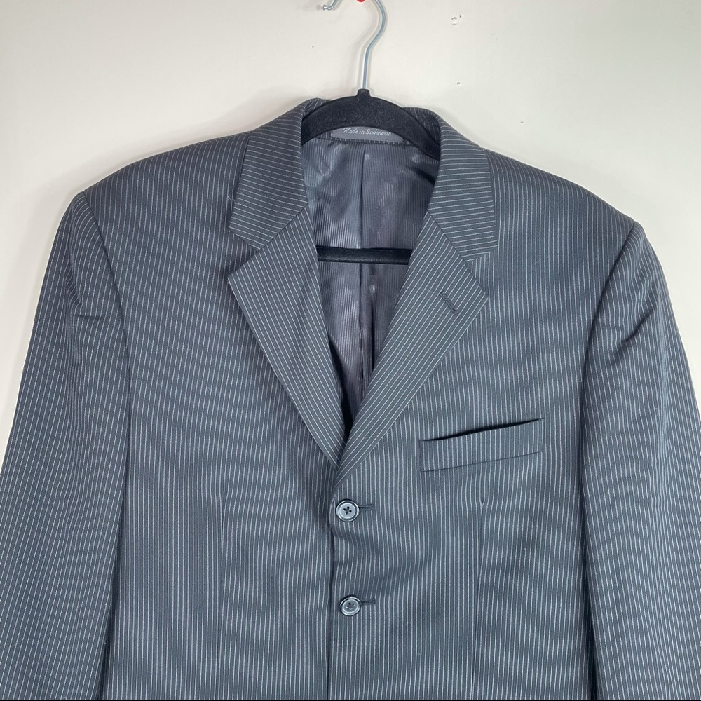 Apt 9 Gray Stripe Three Button Wool Blazer - image 7